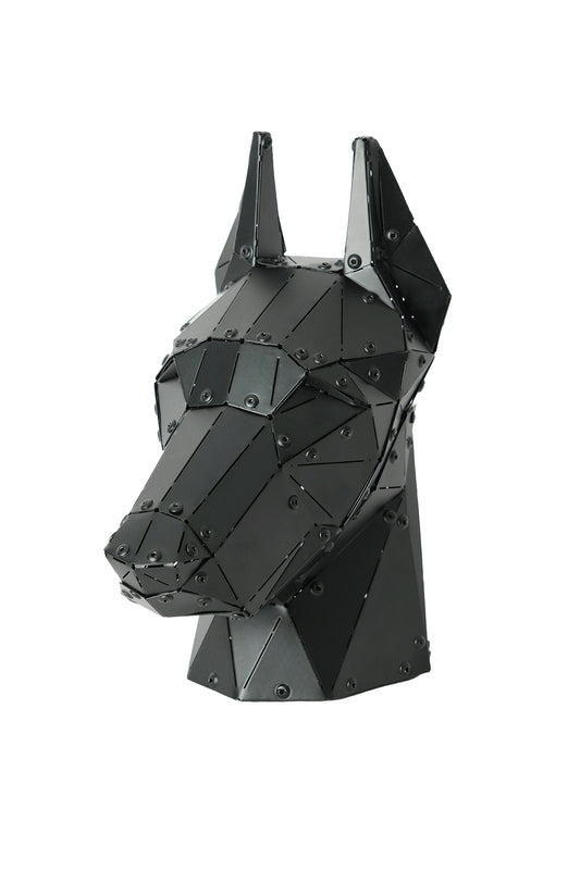 Mat Siyah Doberman Kafası – El Yapımı Metal Kalemlik ve Masaüstü Heykeli